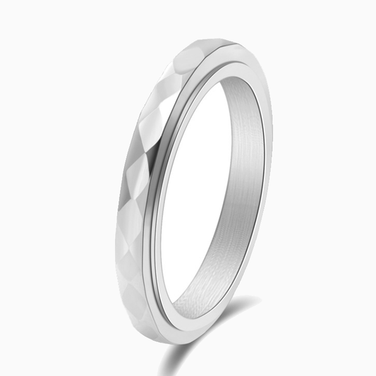 25-DaintyHammeredBandSpinningFidgetRing-Silver_1.png